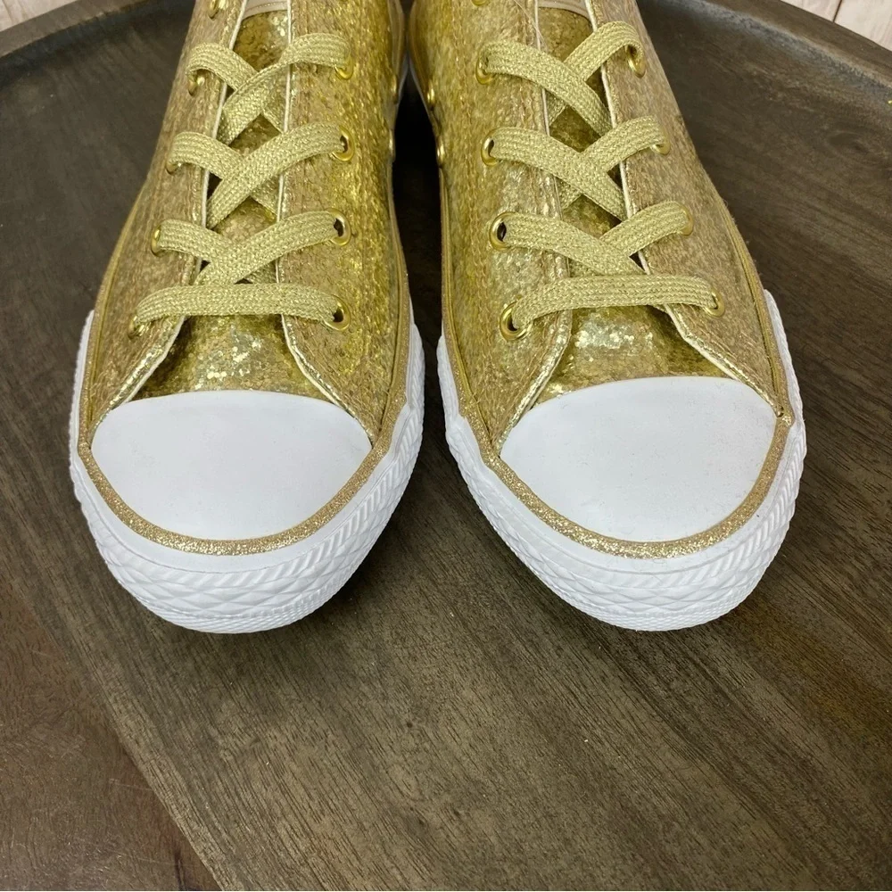 Converse‎ CTAS Ox Light Gold Low Top Sneakers Size 3 Youth